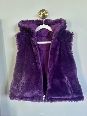 KC Collections Girls 7/8 Reversible Faux Fur Puffer Vest Purple Hooded